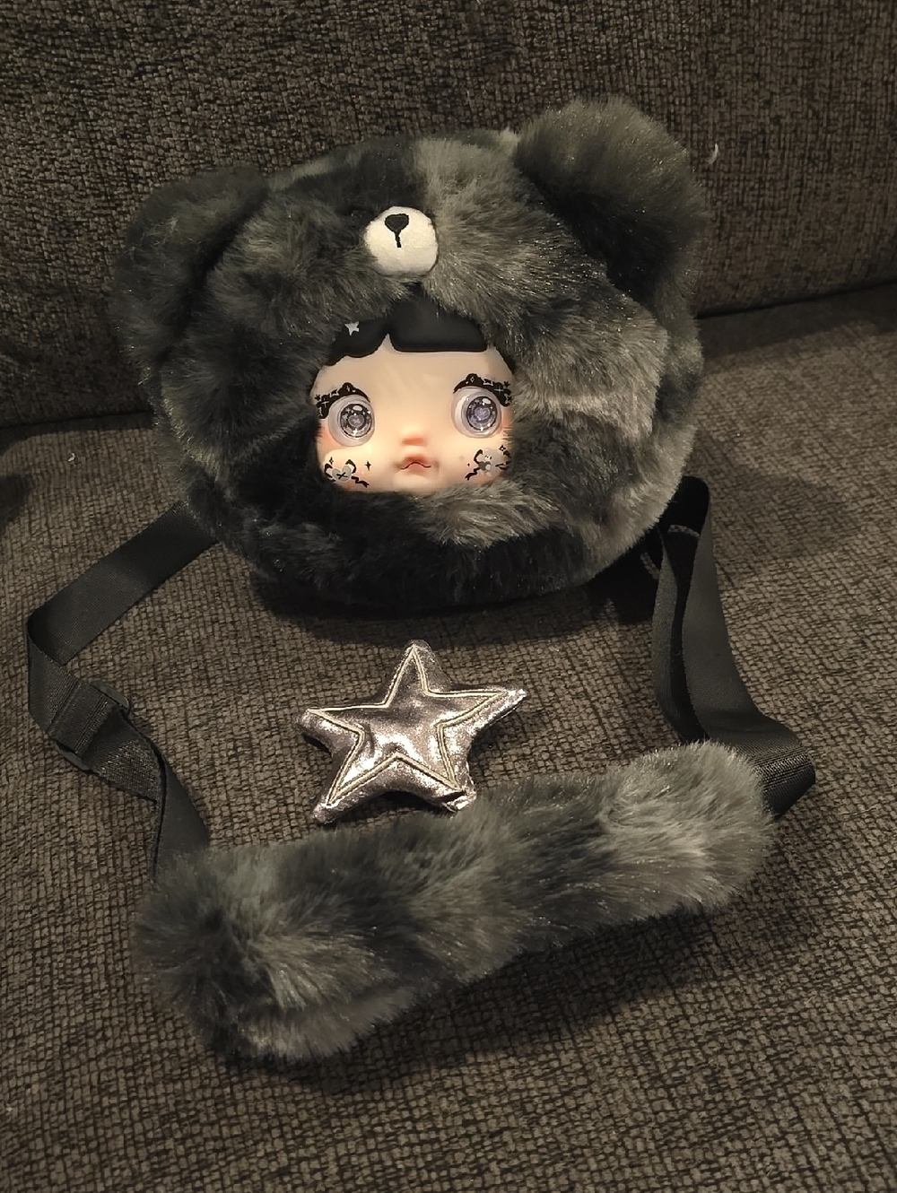 Plush Bear Crossbody Bag with Doll Face – Gray Faux Fur